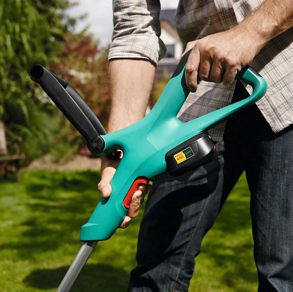 Bosch ART 23-18 Li Cordless Line Trimmer 2 Bosch ART 23-18 Li Cordless Line Trimmer - Image 2