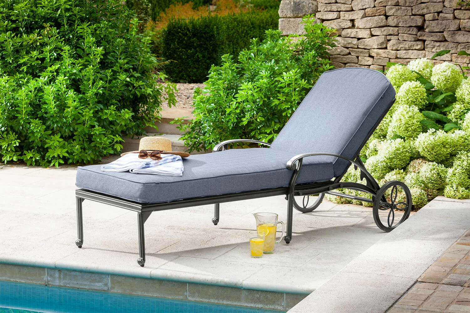 Hartman Amalfi Lounger In Antique Grey / Platinum 1 Hartman Amalfi Lounger In Antique Grey / Platinum