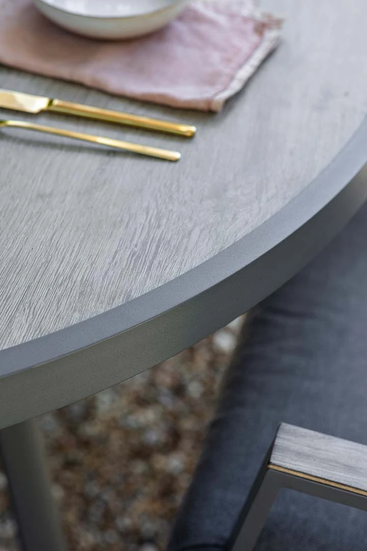 LG Monza 6 Seat Set With Highback Armchairs And 3.0m Parasol 2 LG Monza 6 Seat Set With Highback Armchairs And 3.0m Parasol - Image 2