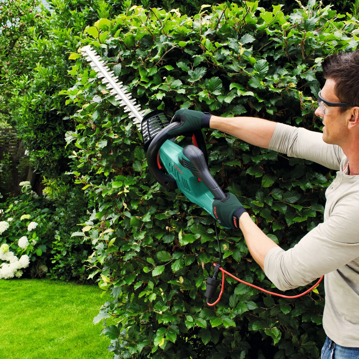 Bosch Electric Hedge Trimmer - AHS 50-26 2 Bosch Electric Hedge Trimmer - AHS 50-26 - Image 2