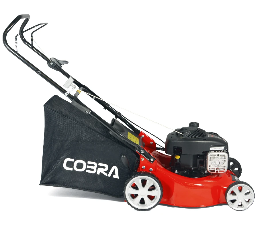 Cobra 40cm Petrol Push Mower With Briggs And Stratton Engine - M40B 3 Cobra 40cm Petrol Push Mower With Briggs And Stratton Engine - M40B - Image 3
