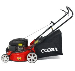 Cobra 40cm Petrol Push Mower - M40C -Cheap Hozelock || Kettler || Bosch Store cobra M40C side giant