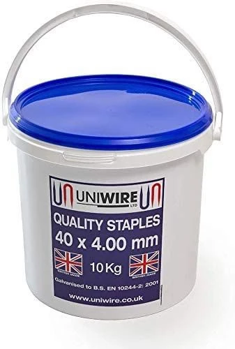 10Kg Tub Of Galvanised Fencing Staples, 40 X 4mm 1 10Kg Tub Of Galvanised Fencing Staples, 40 X 4mm