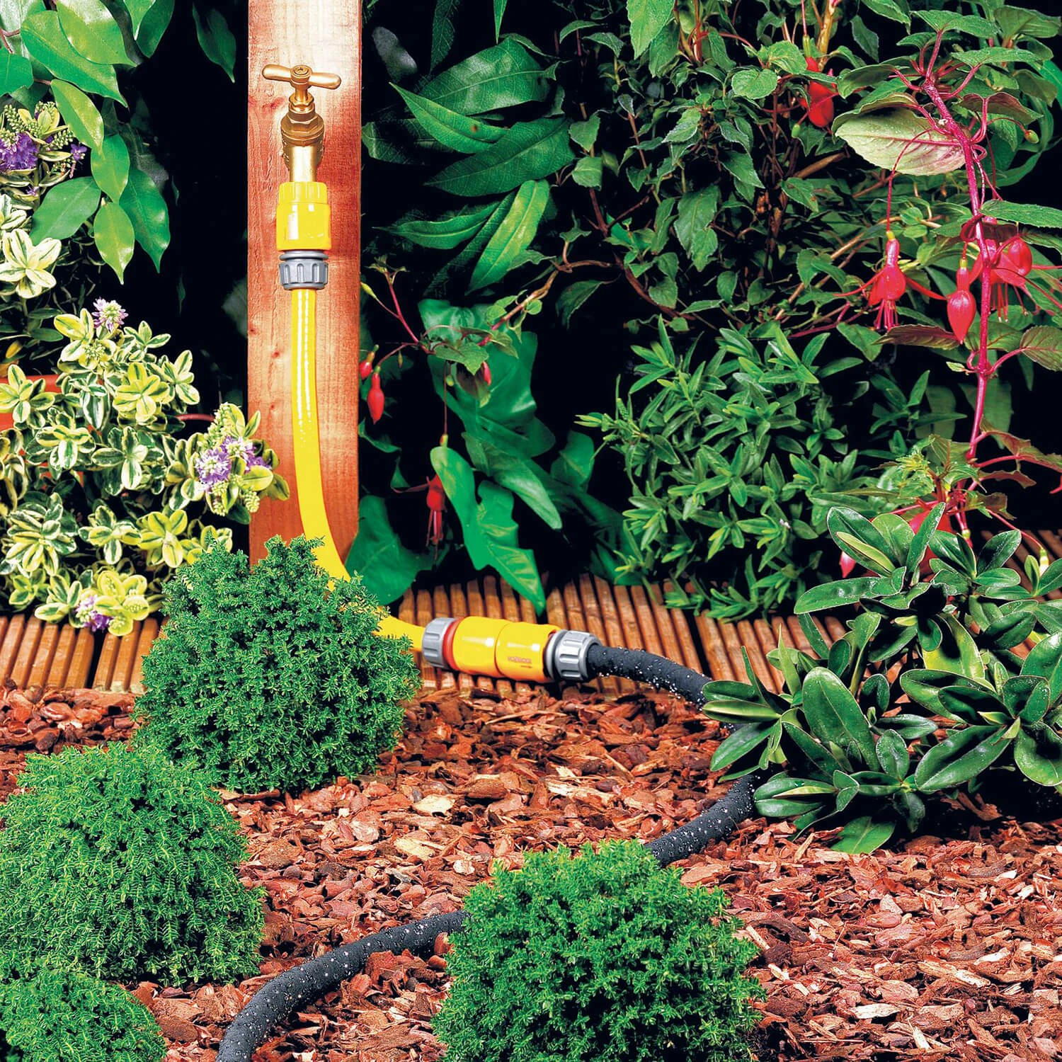 Hozelock Soaker Hose 15m - 6762 2 Hozelock Soaker Hose 15m - 6762 - Image 2