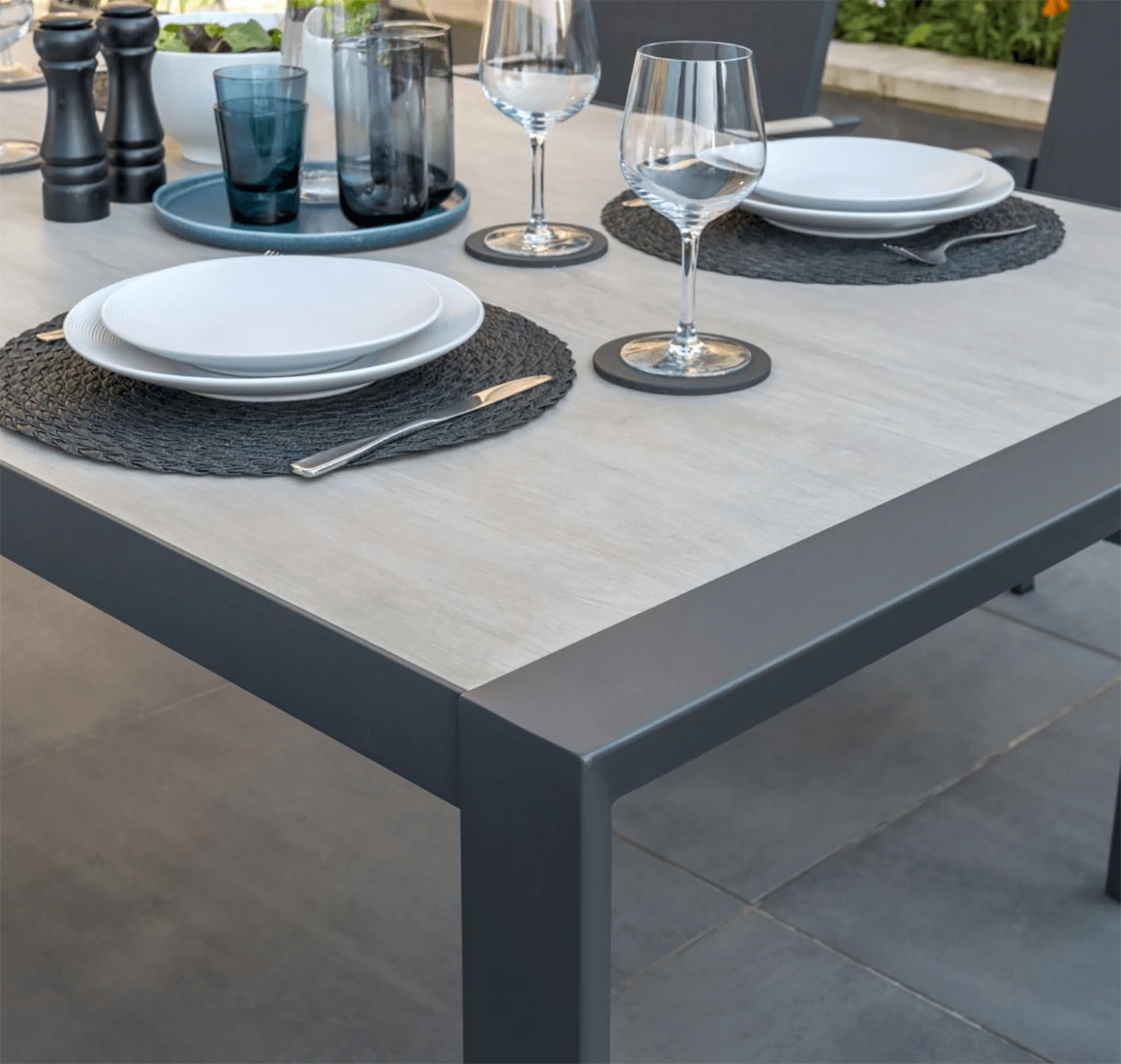 Kettler Surf Active 6 Seater Rectangular Dining Set In Iron Grey 2 Kettler Surf Active 6 Seater Rectangular Dining Set In Iron Grey - Image 2