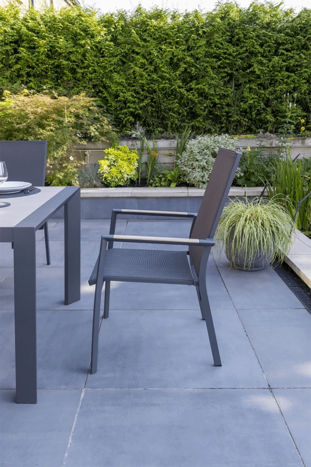 Kettler Surf Active 8 Seater Rectangular Dining Set In Iron Grey 4 Kettler Surf Active 8 Seater Rectangular Dining Set In Iron Grey - Image 4